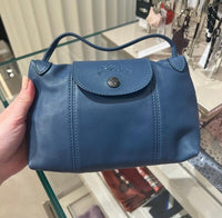 Cuir crossbody