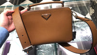 2VH069 Travel Saffiano